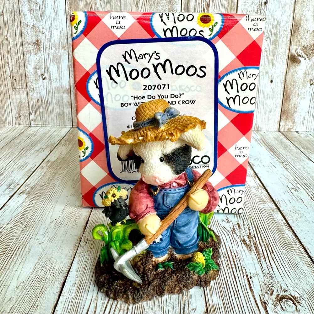 Mary’s Moo Moos - 1996 “How Do You Do?” Boy with Crow Figurine Enesco Cow Figure
